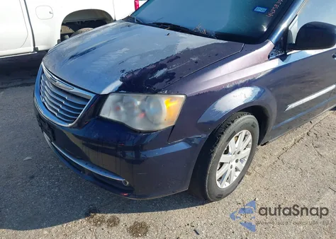 2015 Chrysler Town & Country Touring from USA, damaged, VIN 2C4RC1BG1FR661825